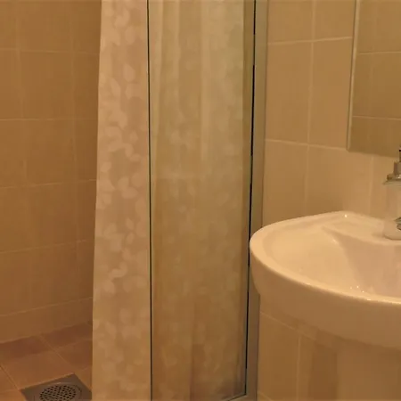 Nuustaku Guest house