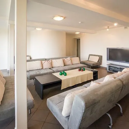 Nuustaku Гостевой дом 3*